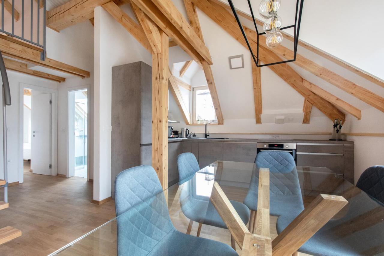 Bright & Spacious Loft In The Heart Of Old Town Любляна Экстерьер фото